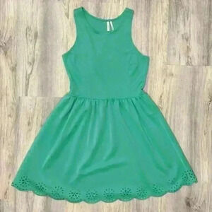 Frenchi Sleeveless Knee Length Dress Stretch Mint Green Scallop USA Made Size M